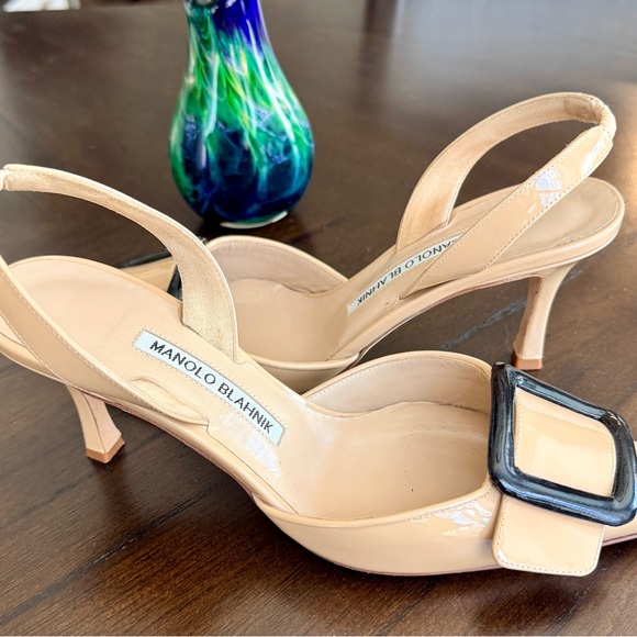 Manolo Blahnik May Maysli Slingback Patent Heels - Picture 8 of 8